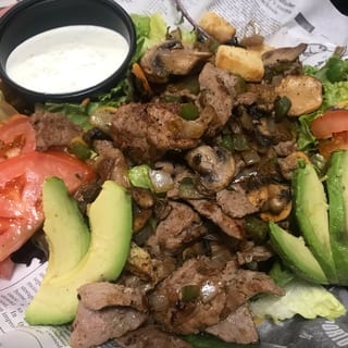 Roadhouse Salad